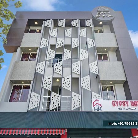 Gypsy Hotel Cusat Kochi Esterno foto